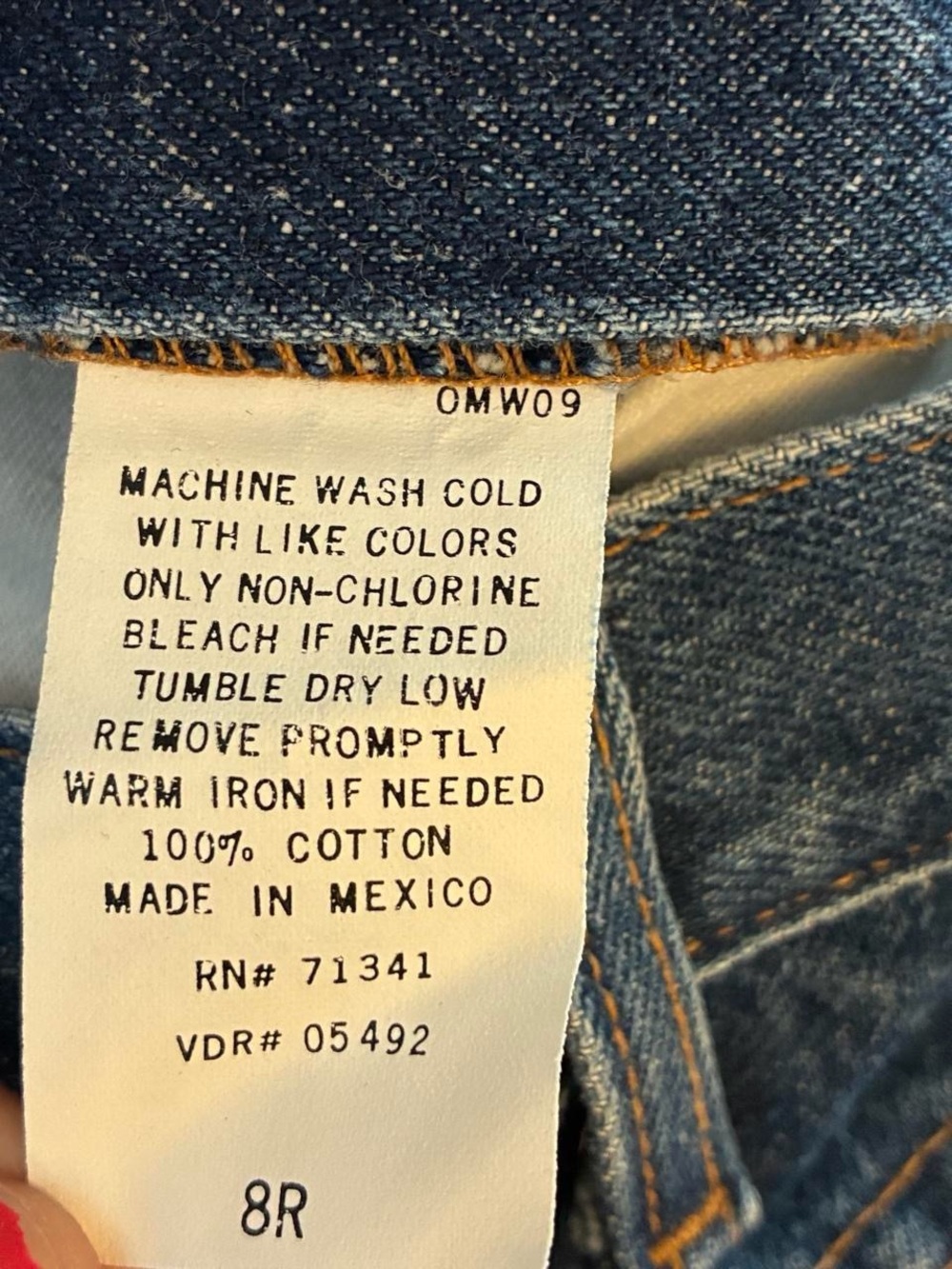 Vintage 1980’s L.L.Bean dark blue denim straight leg jeans. - Picture 7 of 8